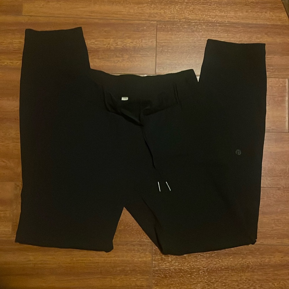 Lululemon joggers